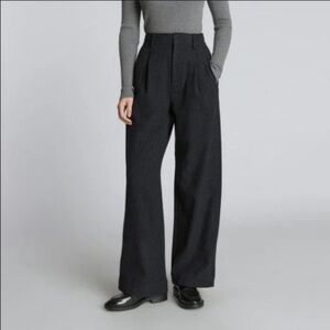 Everlane ReWool Way-High Drape Pants in charcoal, 6